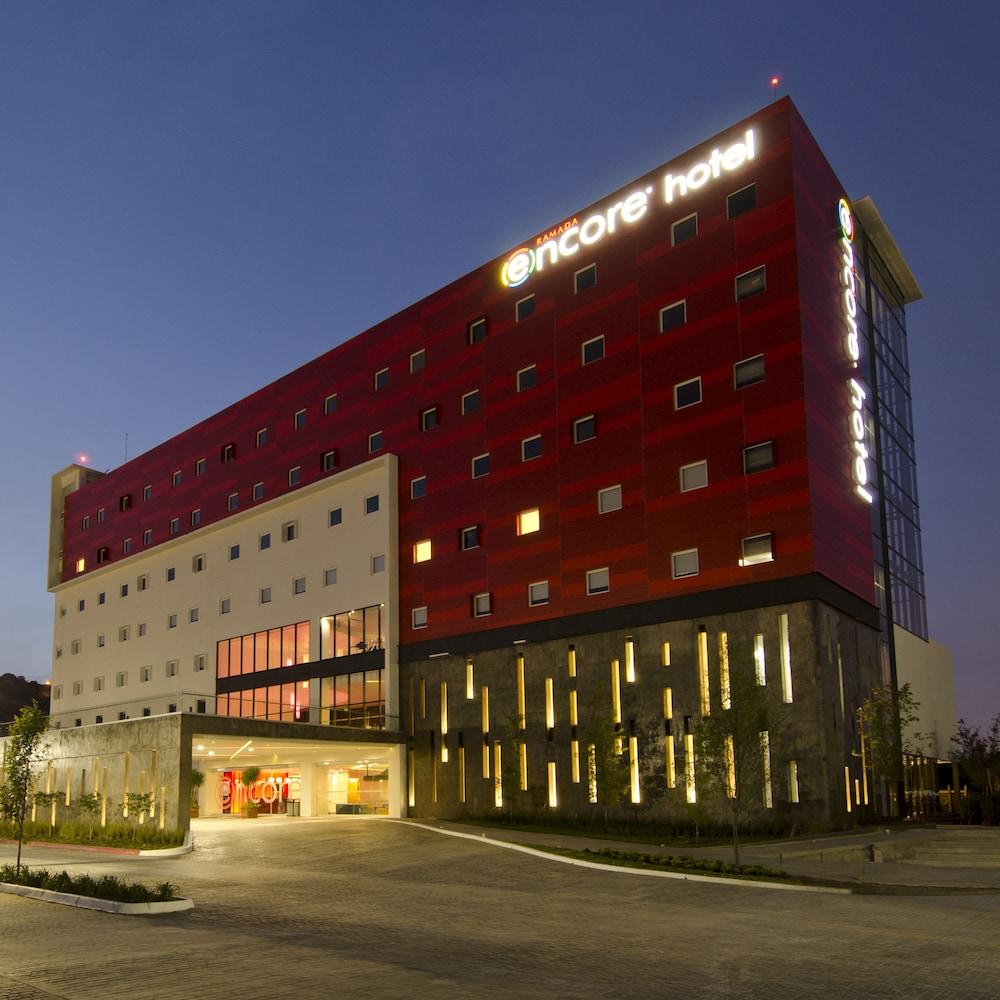 Ramada Encore by Wyndham Guadalajara Sur Palomar Extérieur photo